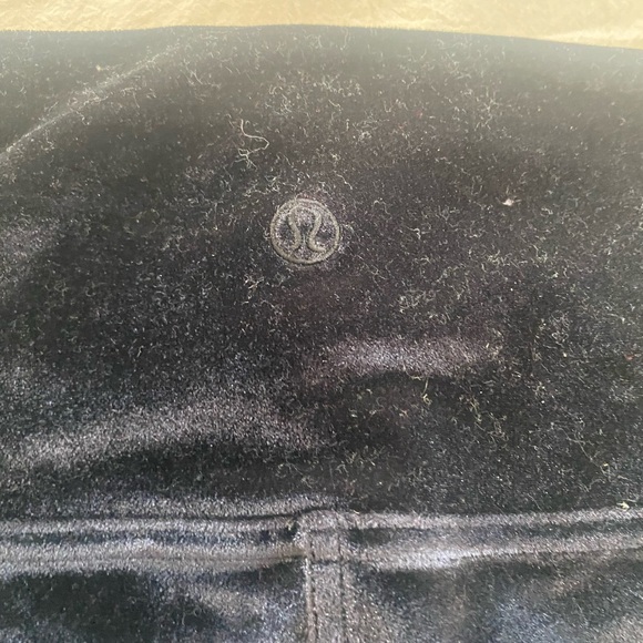 Lululemon velvet wunder under sz 4 - Picture 3 of 3